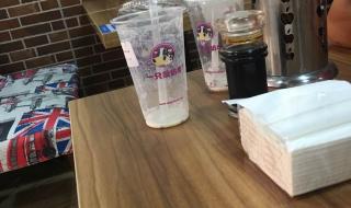 一只酸奶牛 一只酸奶牛